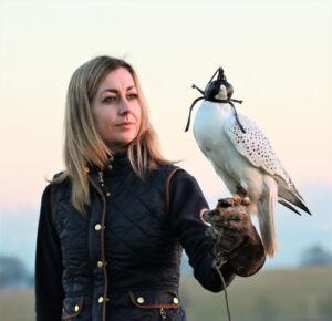 Falcoeira Hellen Hagen - Entrevista pelo Grupo Feminino da APF